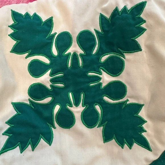 Hawaiian Drawstring Bag - Picture 5 of 9
